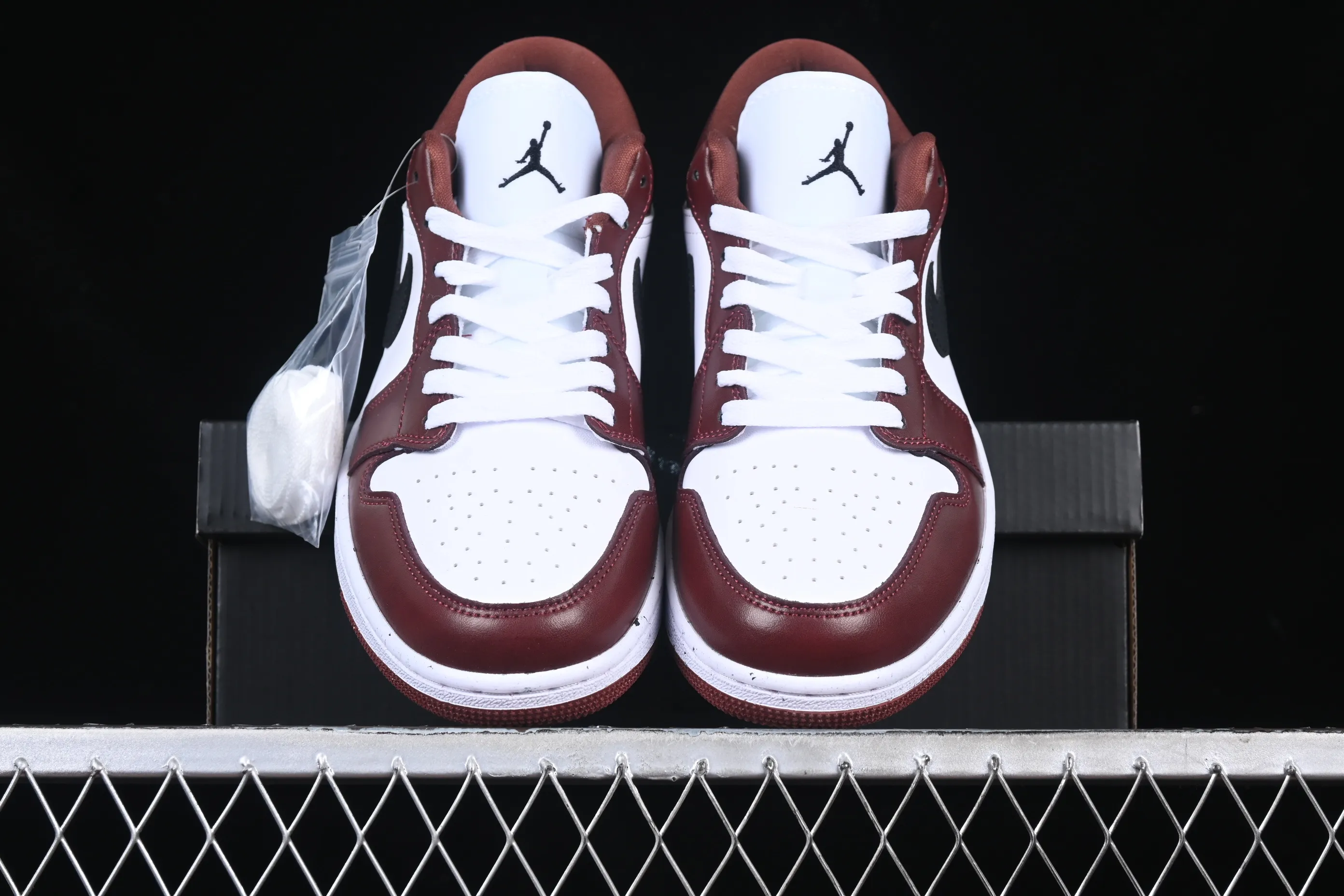 All categories Air Jordan Jordan series basketball shoes Air Jordan 1 Low Air Jordan 1 Low AJ1 Joe 1 white wine red low-top cultural casual sneakers HF3148-102